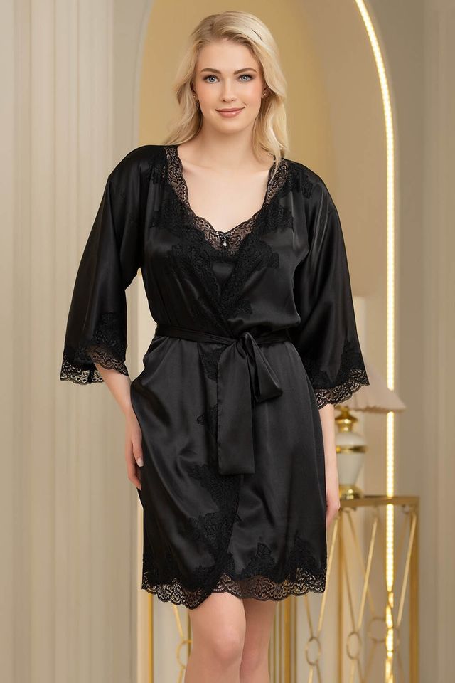 Короткий черный халат Arianna