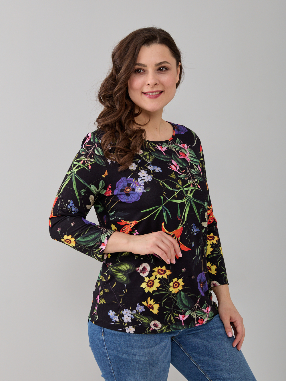 Лонгслив ЛНв-306/черный-полевыецветы