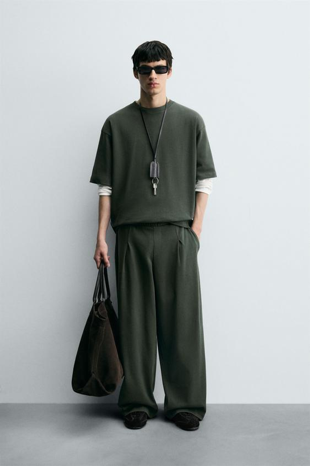 ZARA ДЖОГГЕРЫ WIDE FIT СО СКЛАДКАМИ, МЯГКИЙ ЗЕЛЕНЫЙ