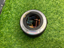 Canon EF 85mm 1.8 USM