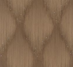 Papis Loveday Fashion Icon