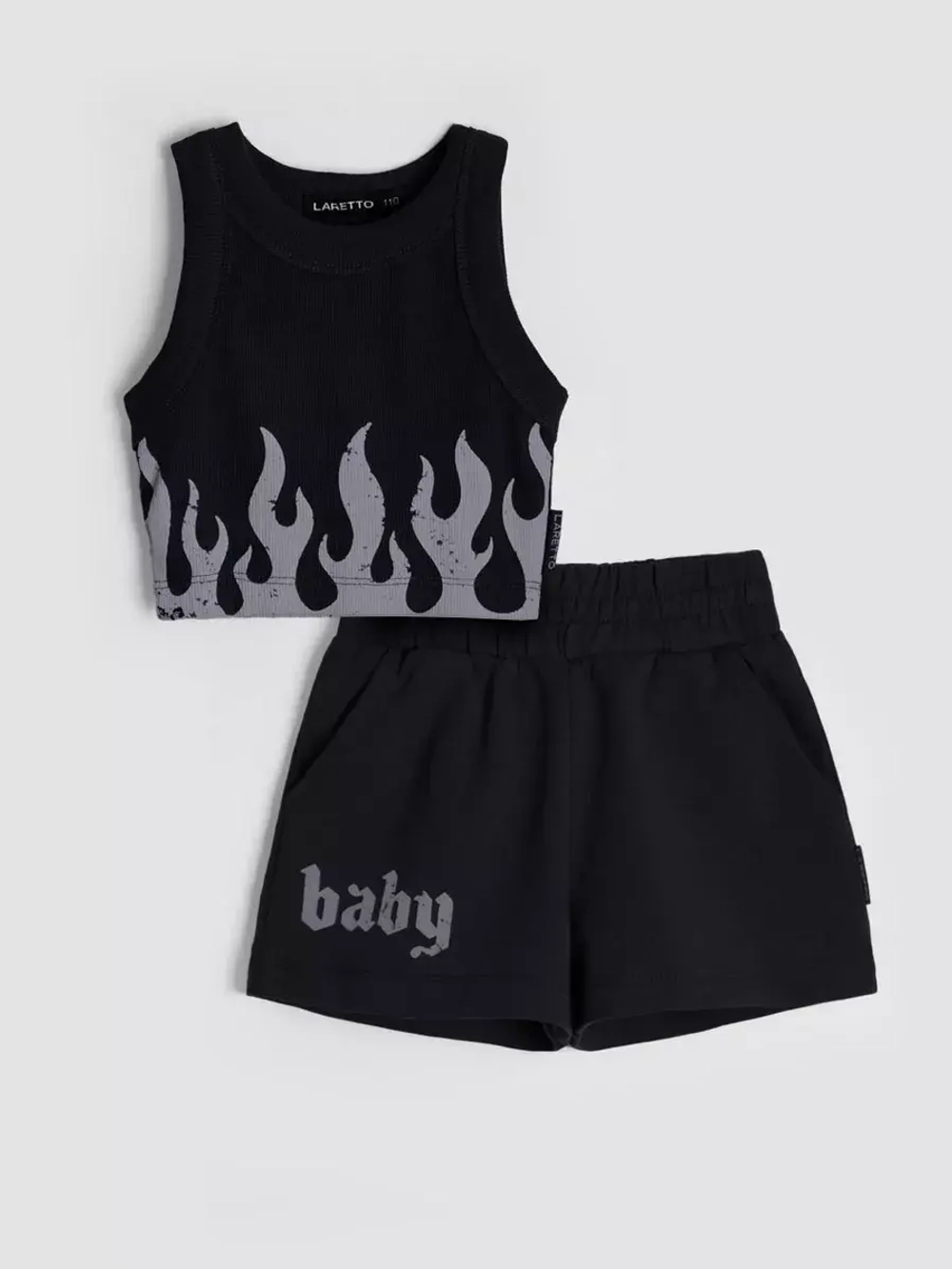 Спортивный костюм для девочки в сад топ и шорты