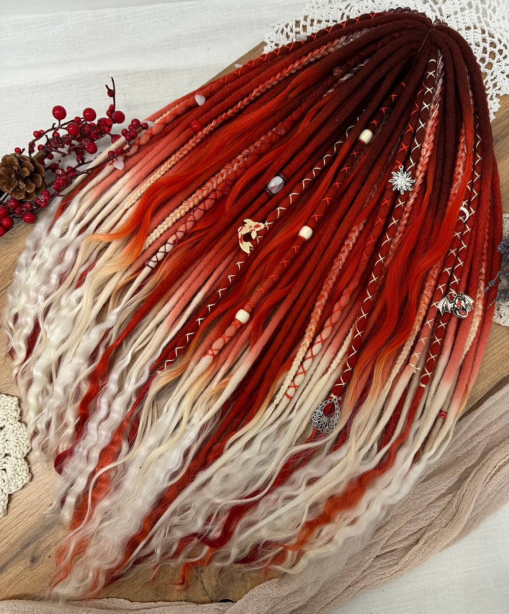 Комплект войлочных дредов с кончиками из козы