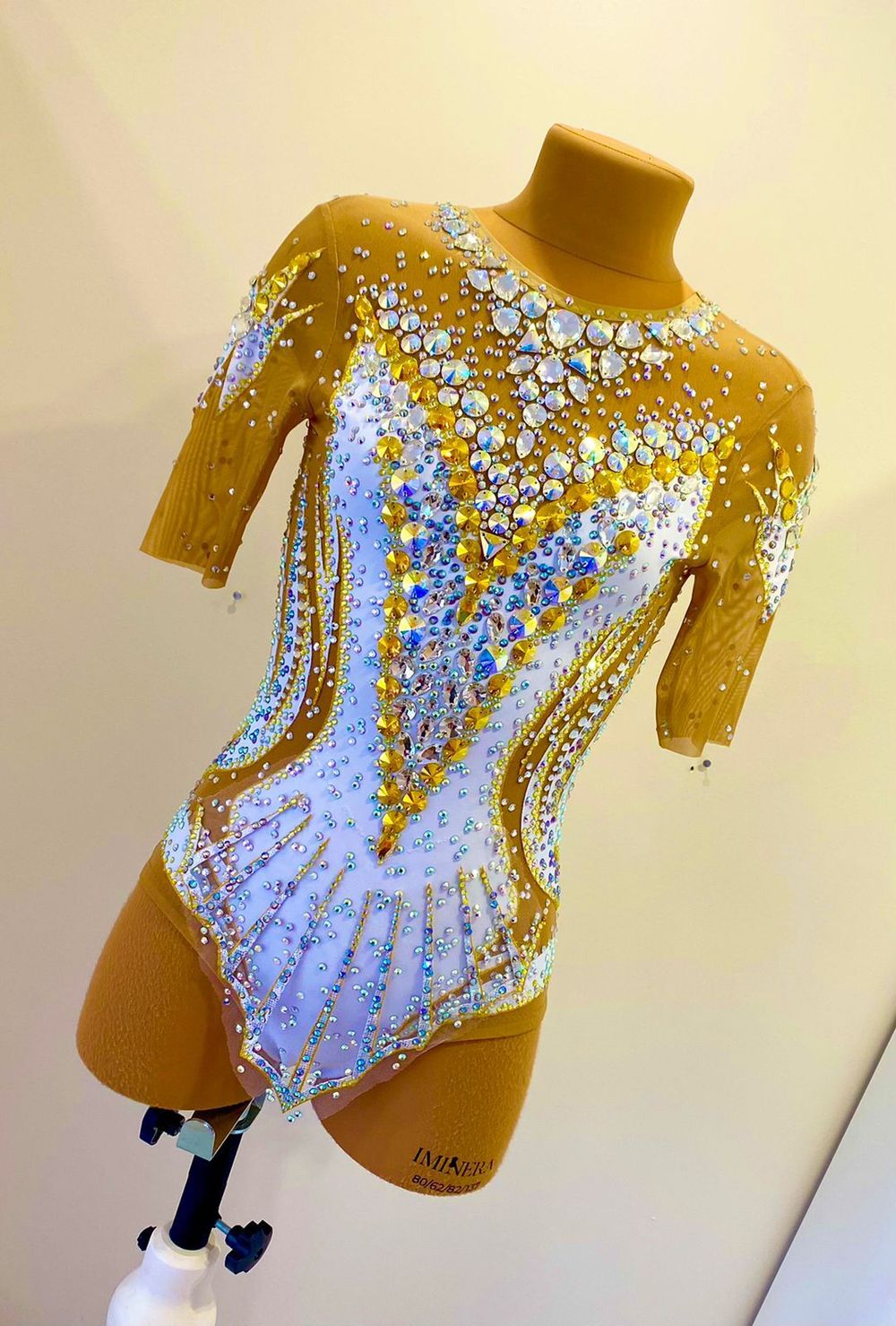 Купальник для художественной гимнастики