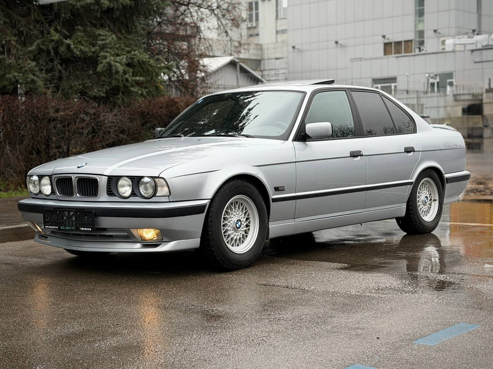 BMW 525i