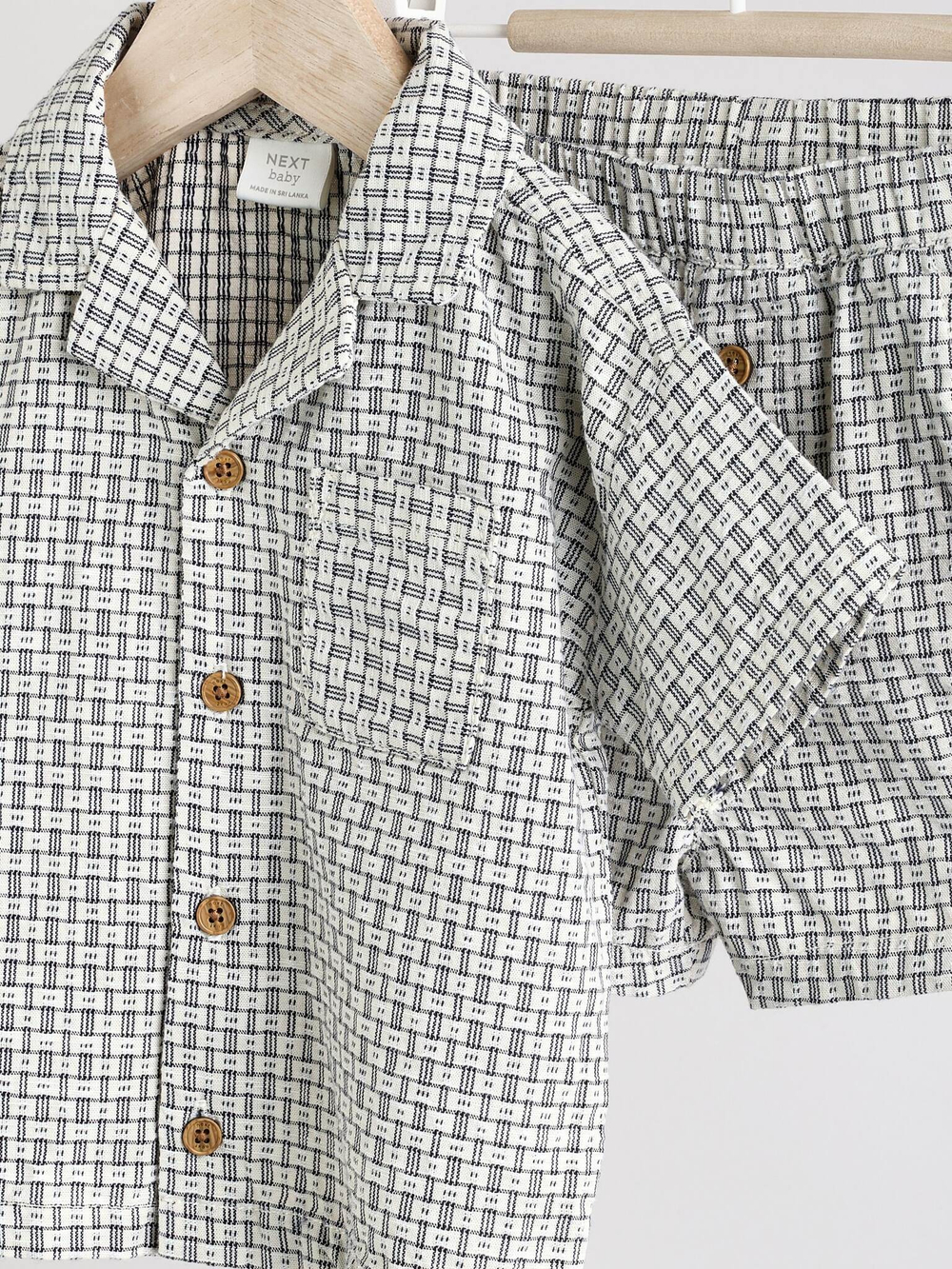 Рубашка и шорты в комплекте для малышей Next AA3-570, Черный, Белый