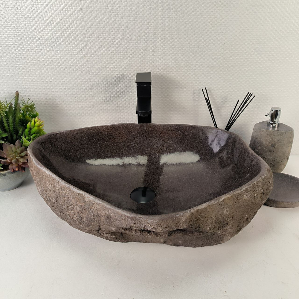 Раковина из речного камня RS-65162 60*43*15 0863