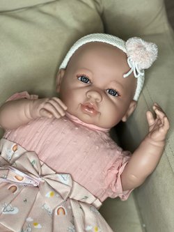 Кукла Berbesa мягконабивная 50см SARA (5215S)