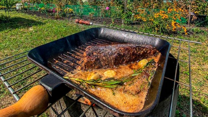 Рецепт стейка на чугунной сковородке-гриль