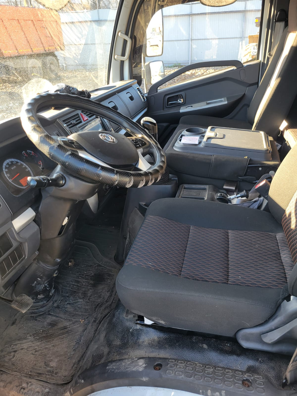 DongFeng C120 Бортовой (Евроборт) 4749DB (Евроборт, Дизельный, 3.8 л, 166 л.с. МТ)