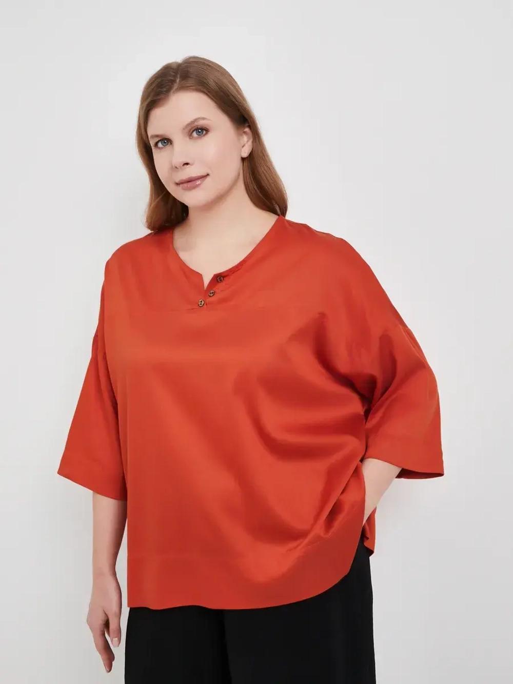 Блузка легкая свободная