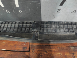 Дефлектор радиатора GAC GS8 1 16-23 Б/У Оригинал 7145008CAD0000