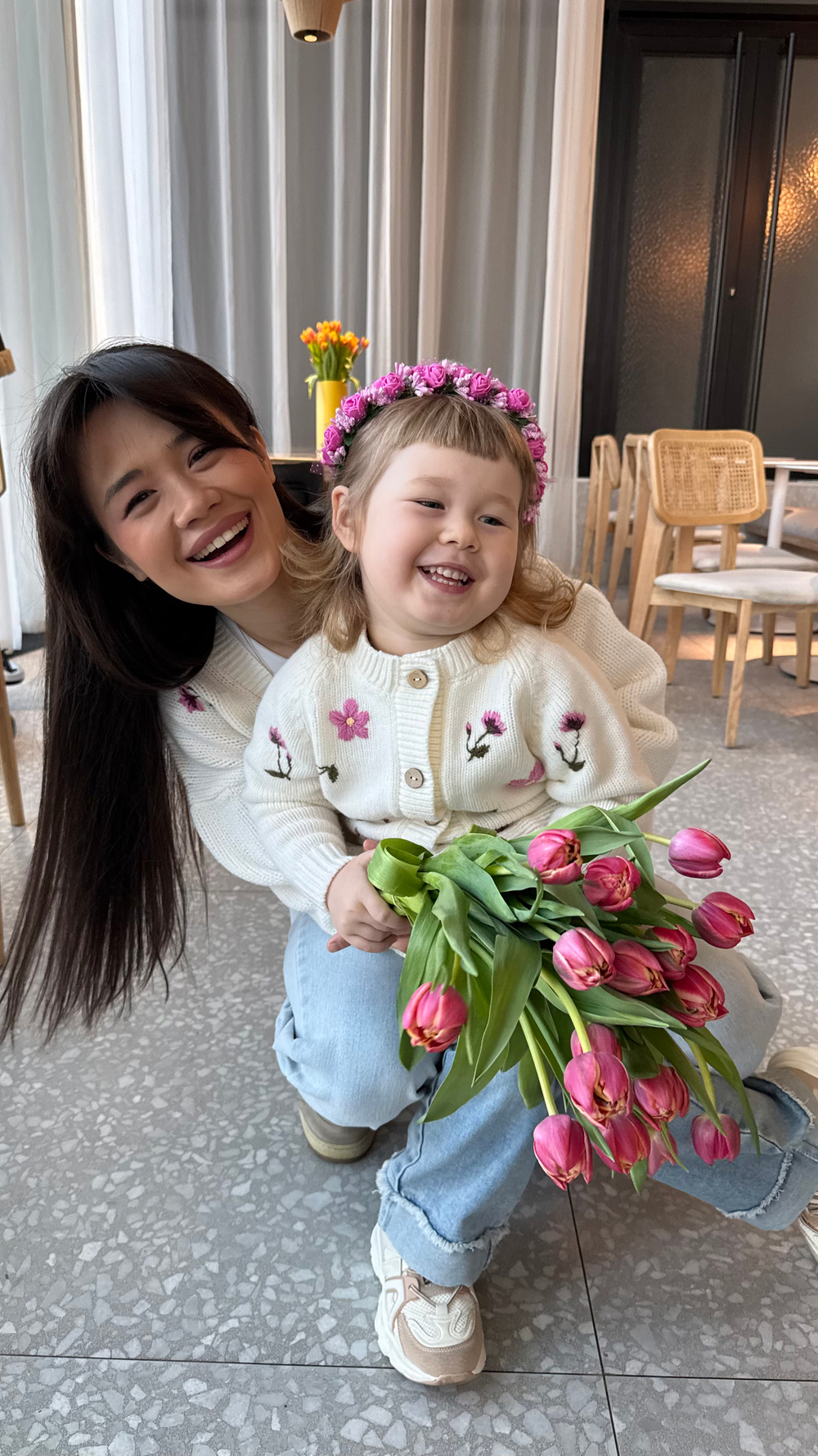 Кардиган с цветами детский