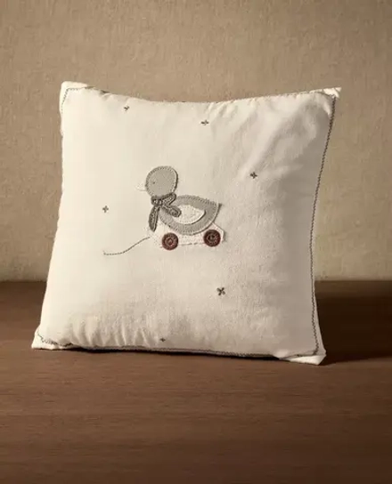 ZARA HOME ДЕТСКАЯ ХЛОПКОВАЯ ПОДУШКА С ВЫШИВКОЙ, ЭКРЮ