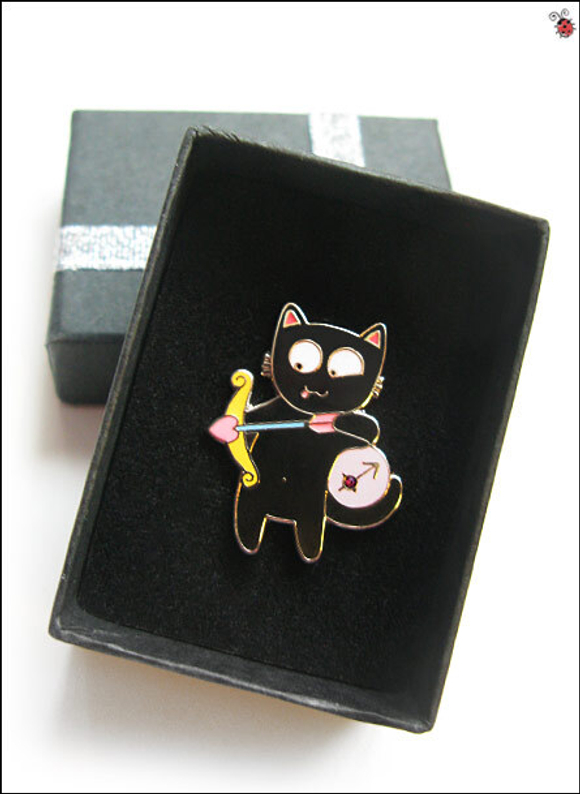 Брошка-значок "Знак Зодиака Котострелец"