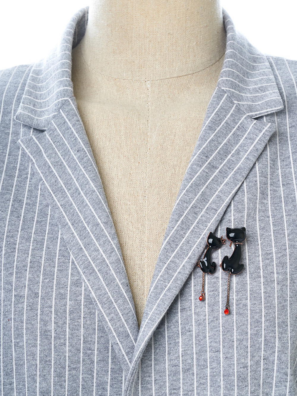 30055850 Броши Chance