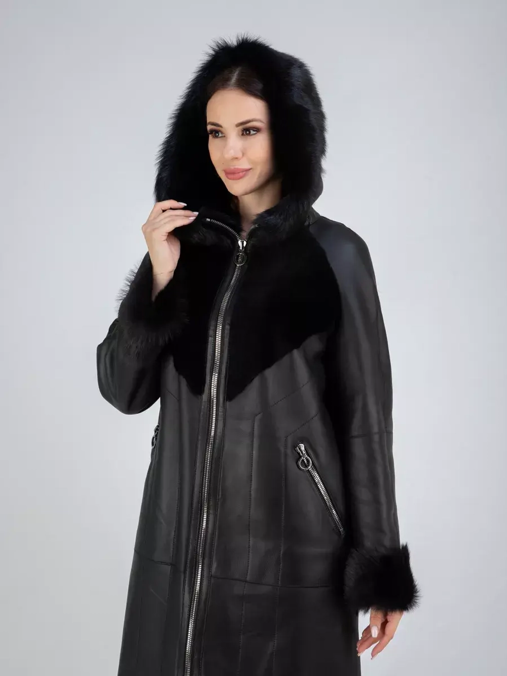 Дубленка зима натуральная с капюшоном длинная