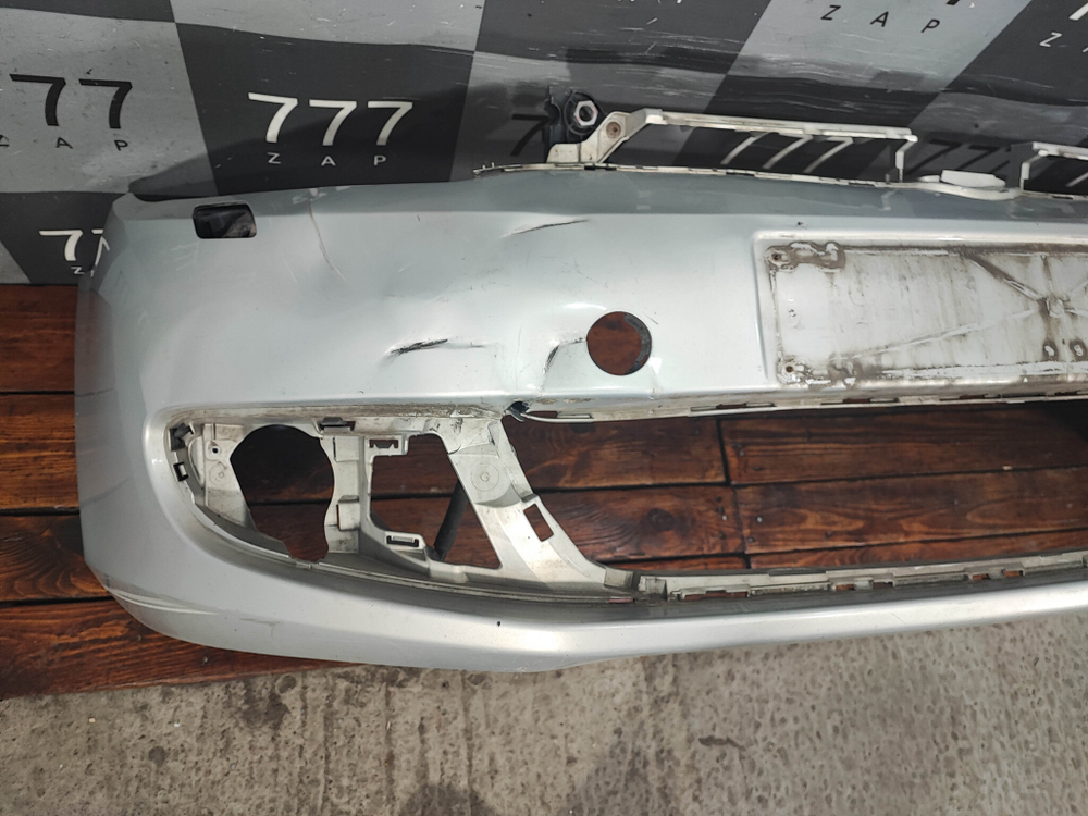Бампер передний Volkswagen Golf 6 08-12 Б/У Оригинал 5K0807221