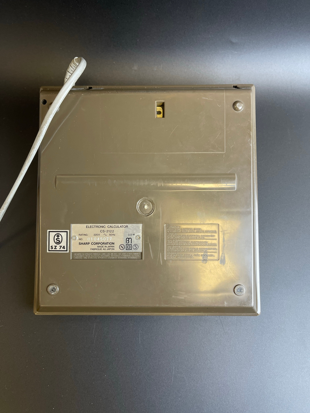Калькулятор электронный SHARP Compet CS-2122. Япония 1970-е г. Рабочий
