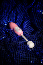 Розовый вибромассажёр LaFree DENMA (Цвет: розовый)