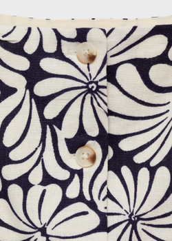 Приталенный льняной топ с цветами