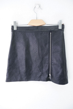 Юбка Lipian под "кожу" 40 размер