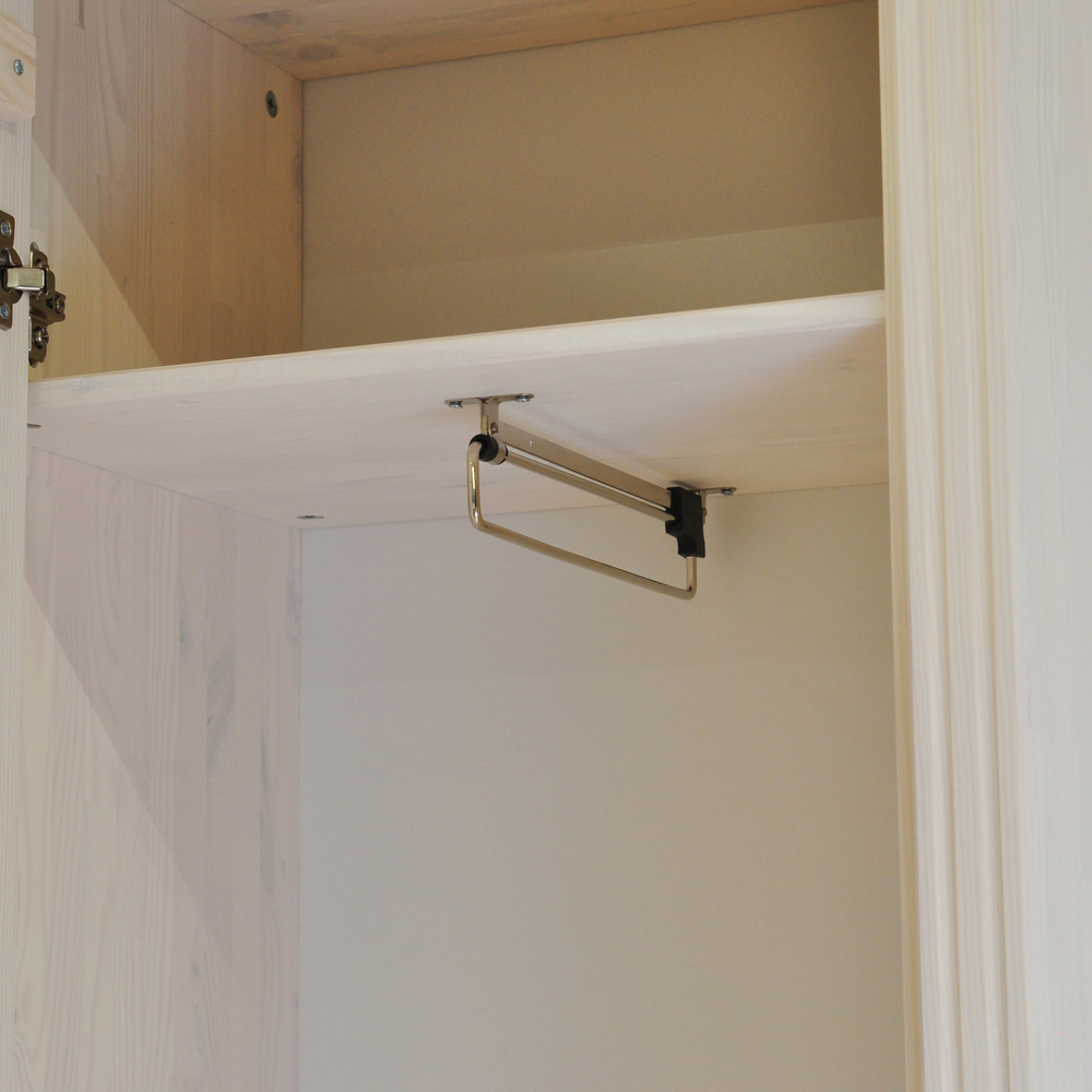 Шкаф распашной для одежды Неаполь из натурального дерева