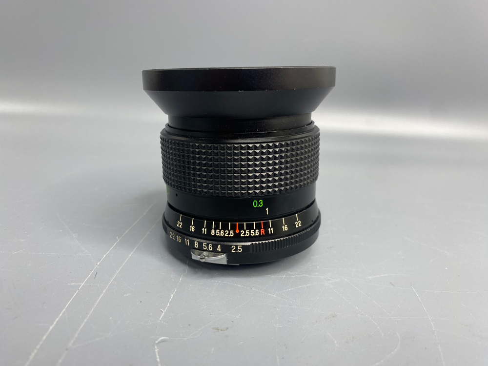 Vivitar 28mm 2.5 Nikon F
