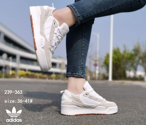 Кроссовки по 8 пар (36-41)р. / 239-363