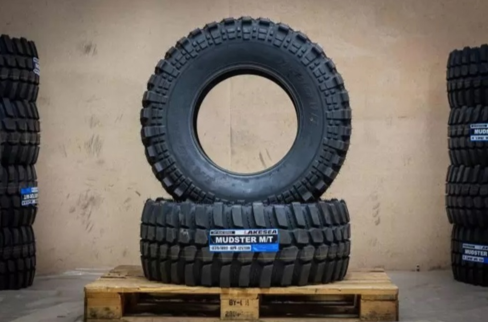 Шина Lakesea Mudster M/T 235/75R15 LT 104/101N