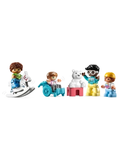 Конструктор LEGO Duplo 10992 Жизнь в детском саду