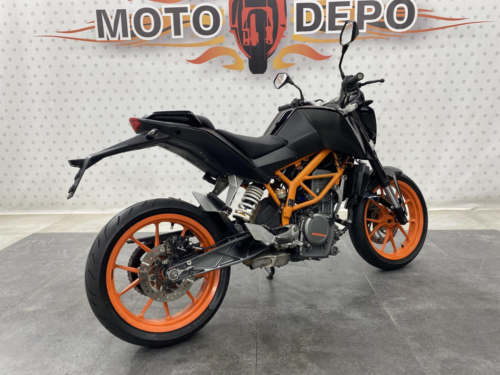KTM 250 Duke , 2015