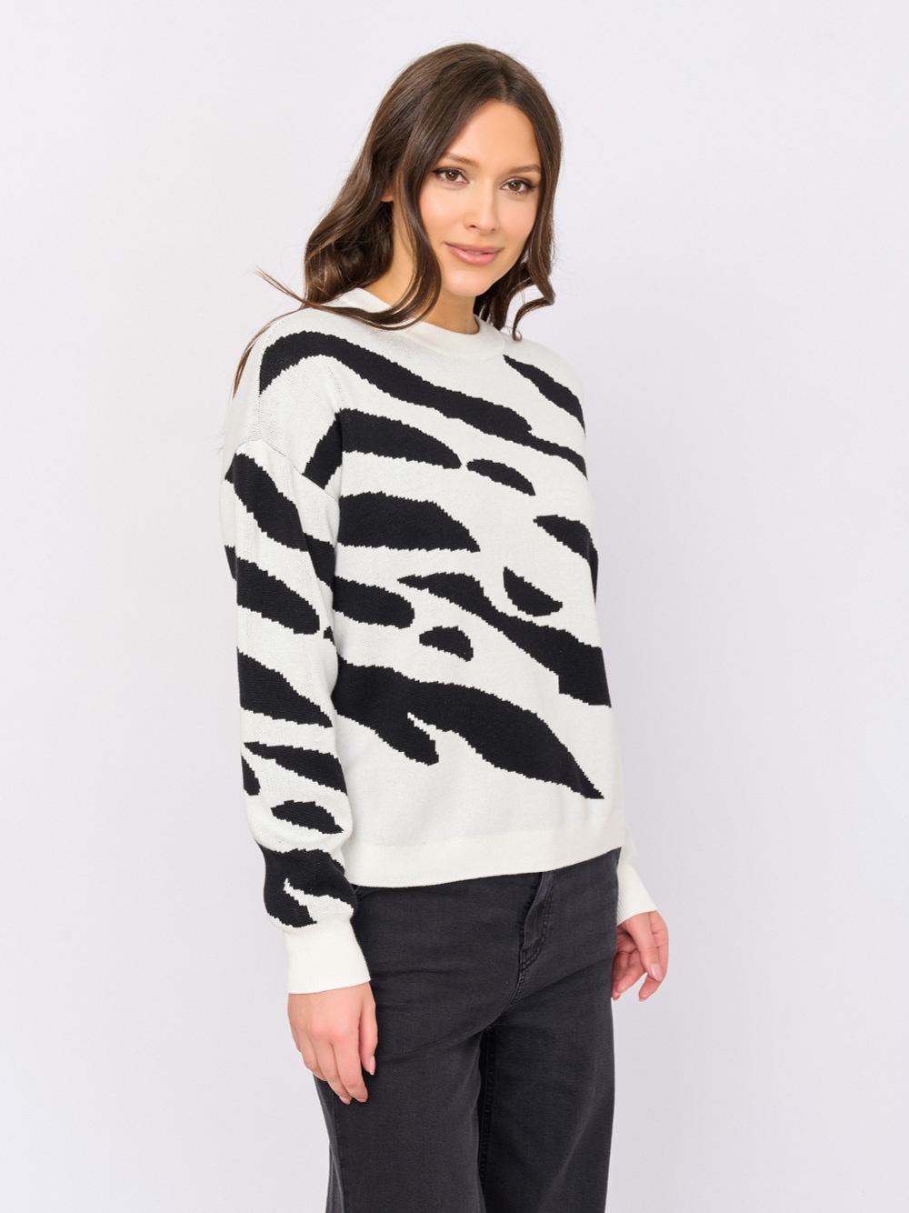 Джемпер из вискозы и хлопка