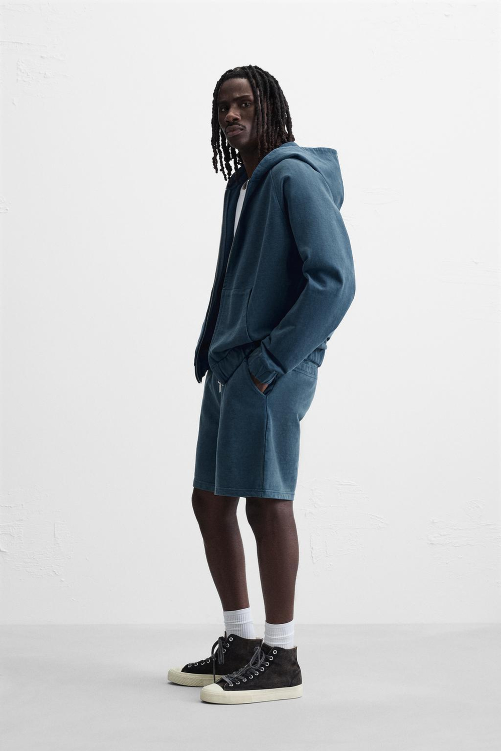 Шорты-джоггеры relaxed fit