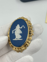 Брошь Wedgwood