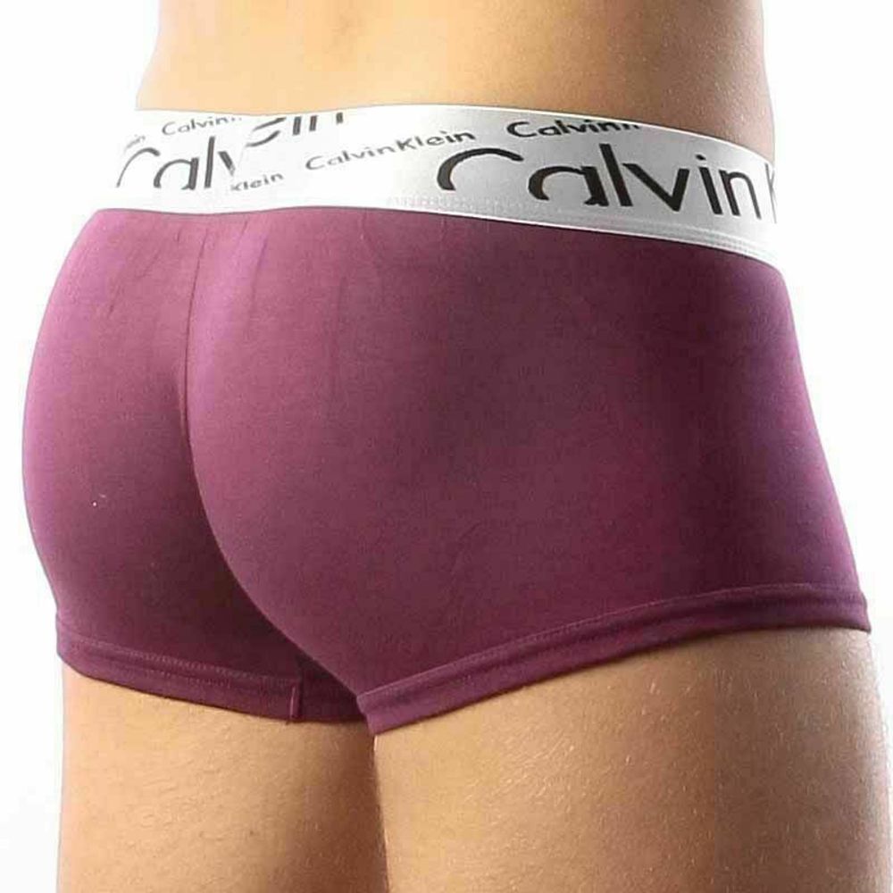 Мужские трусы хипсы фиолетовые с косой резинкой Calvin Klein Steel Boxer Italics Violet