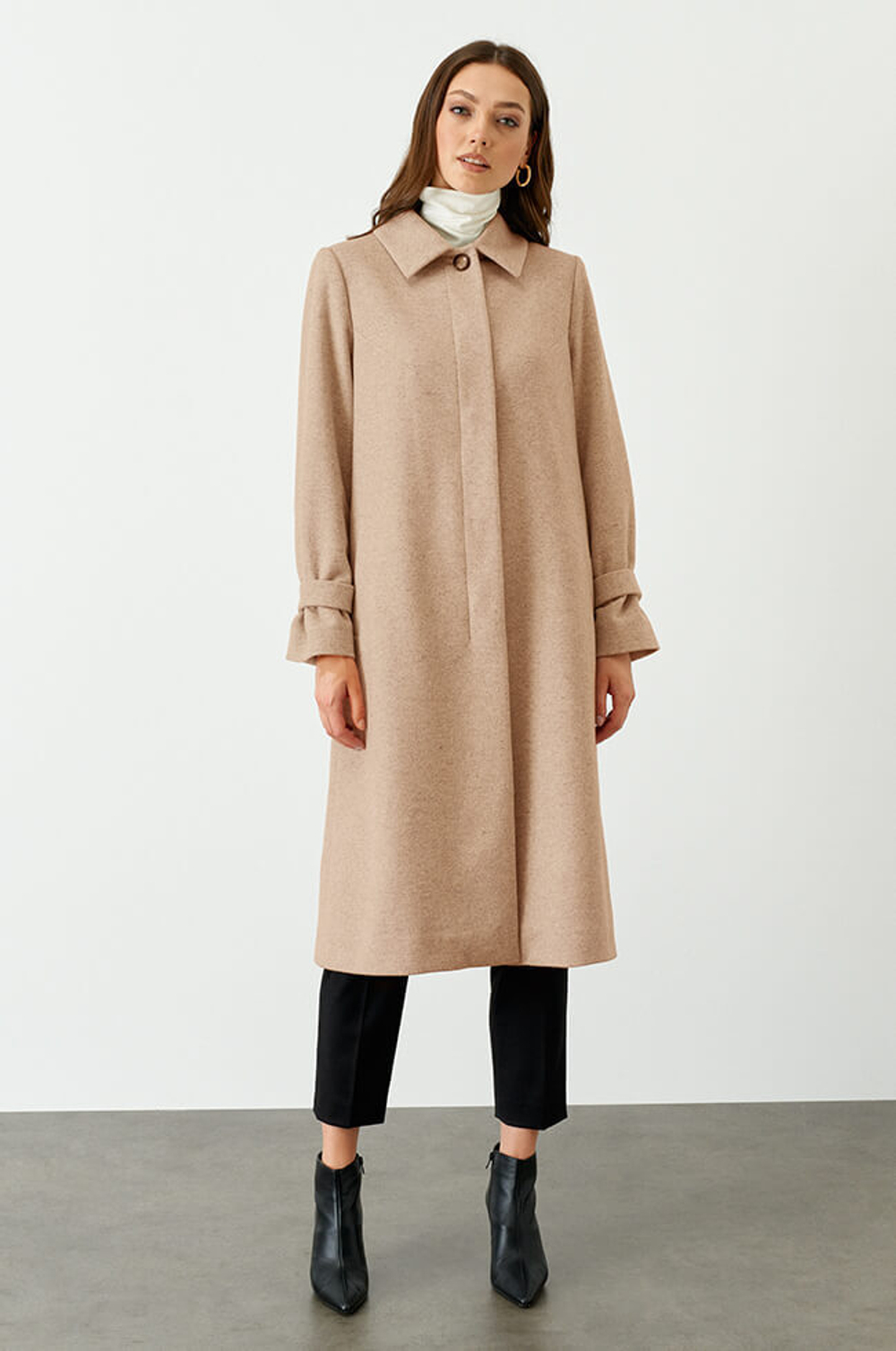 0092 Пальто женское (бежевый)