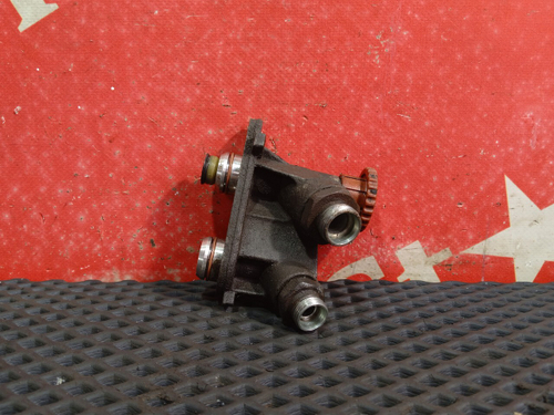 Насос ручной подкачки топлива