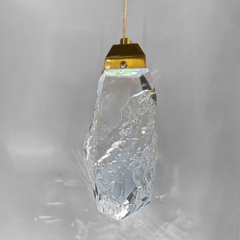 Подвесной светильник 111-1P gold