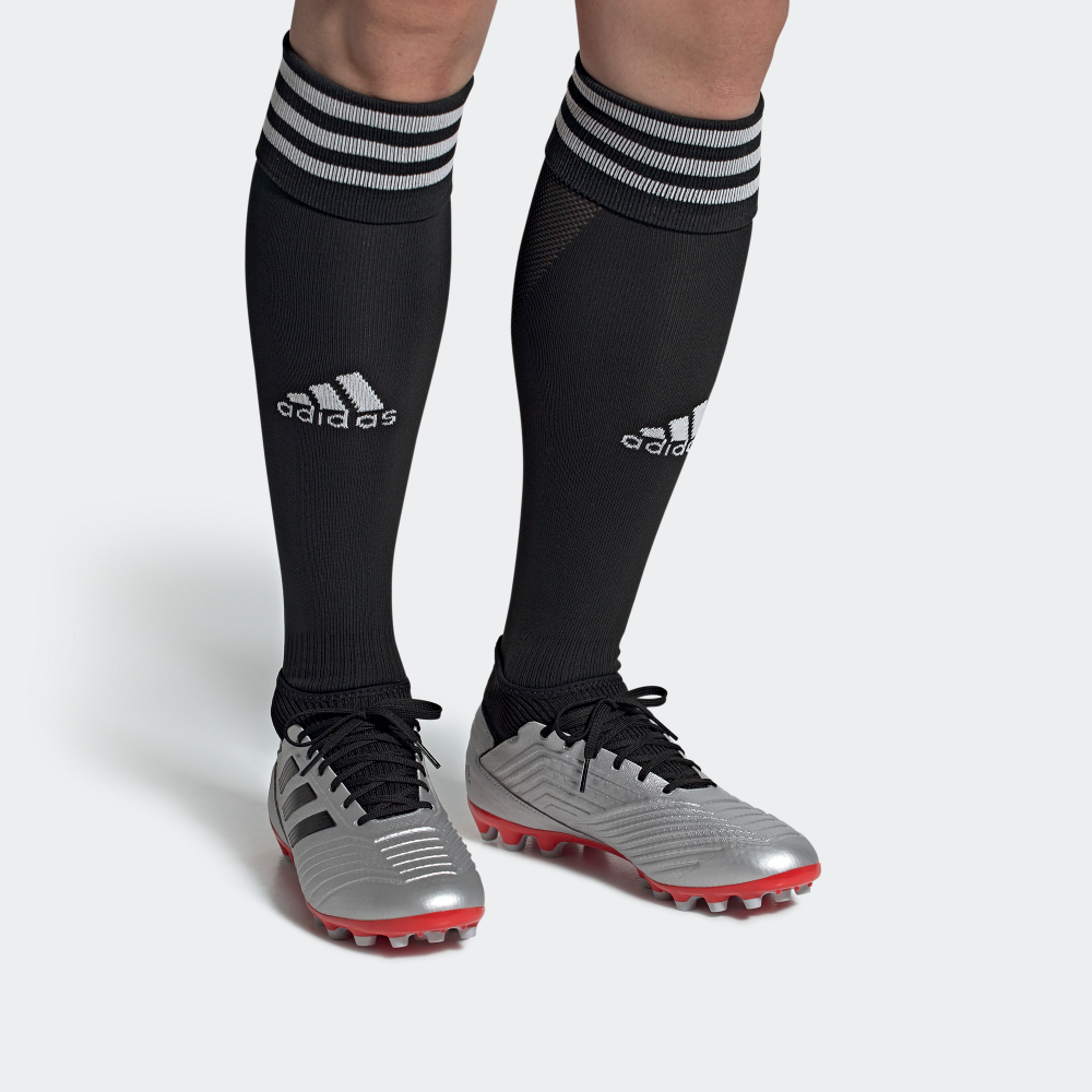 Кроссовки Adidas Predator