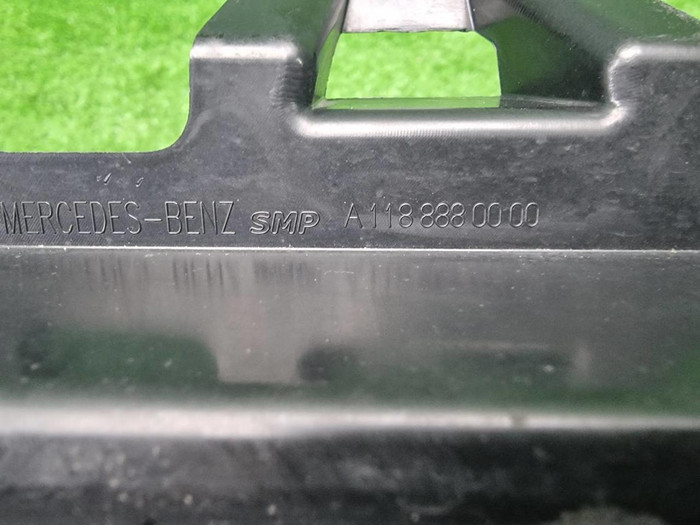 Решетка радиатора Mercedes CLA C118 (2019-2023)