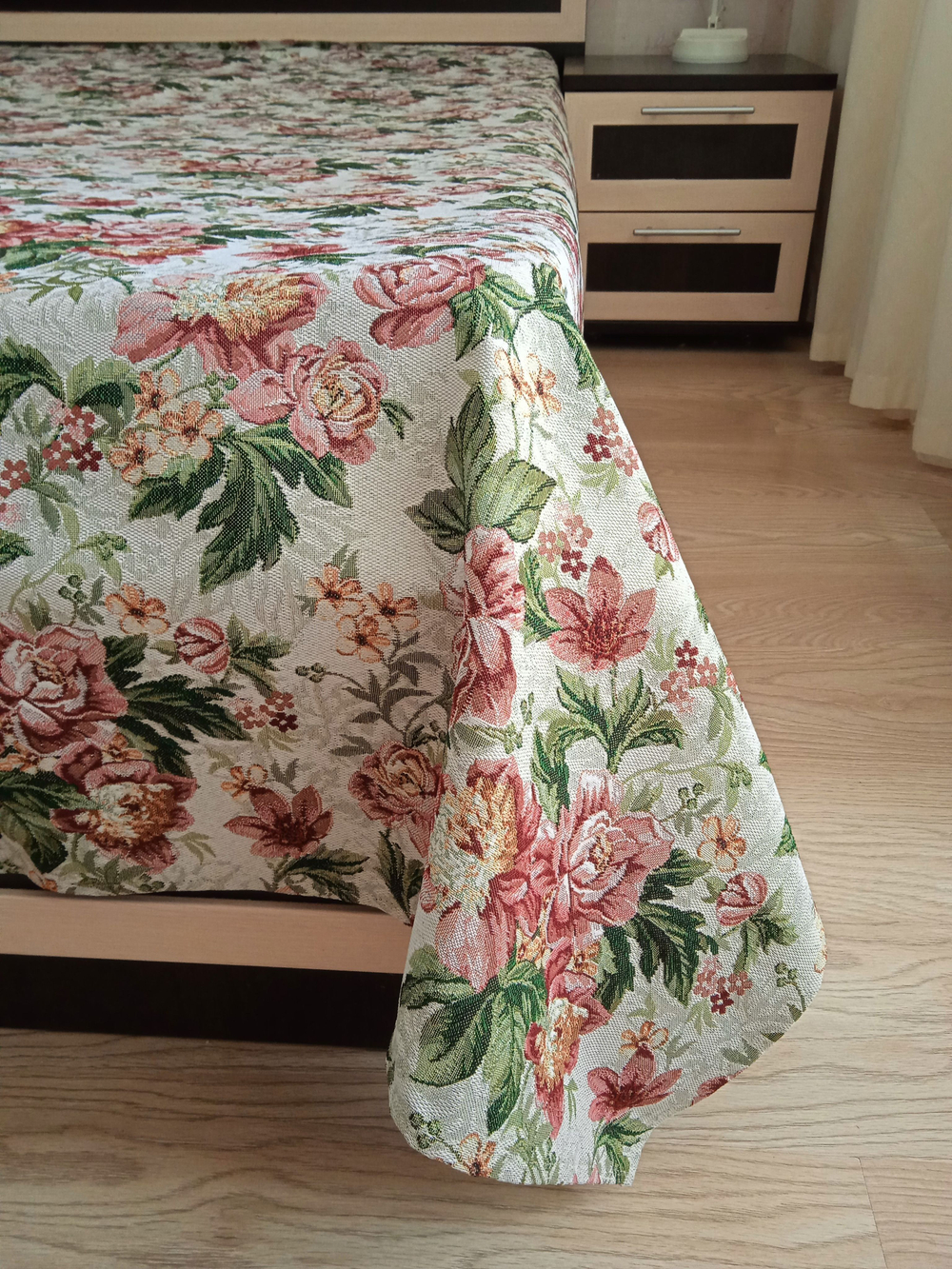 Покрывало гобеленовое Букет пионов 2-спальный (180х200)