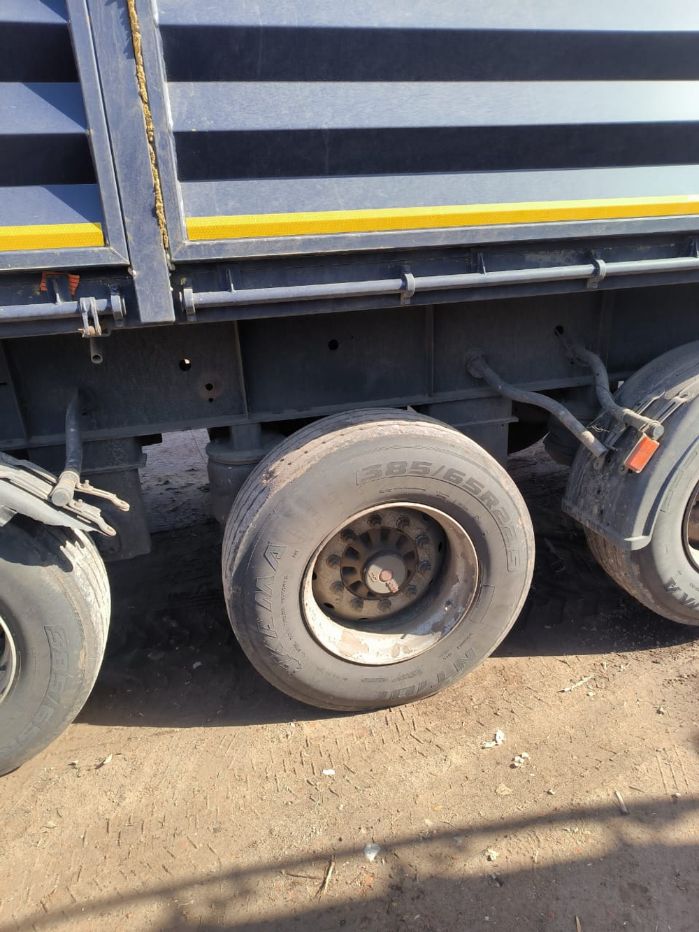 Автомастер АМ9560* Полуприцеп зерновоз AM9560-30S