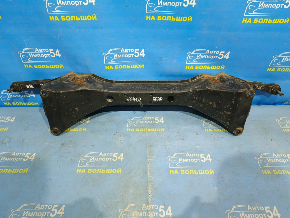 Балка задняя MITSUBISHI GALANT 2000