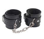 Черные оковы на ноги Obey Me Leather Ankle Cuffs