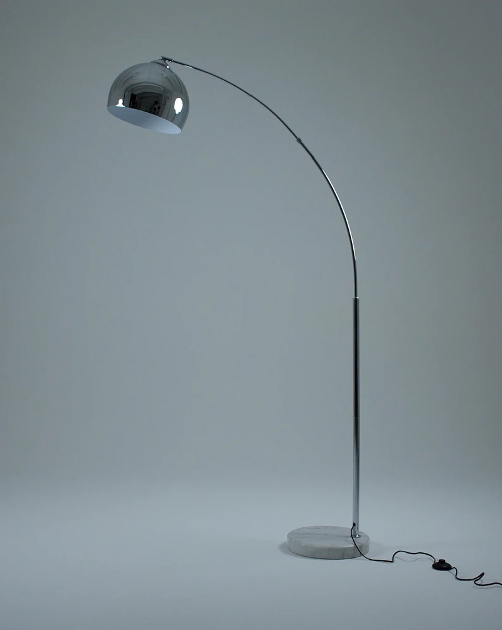 Торшер Moderli ARCO V10994-F