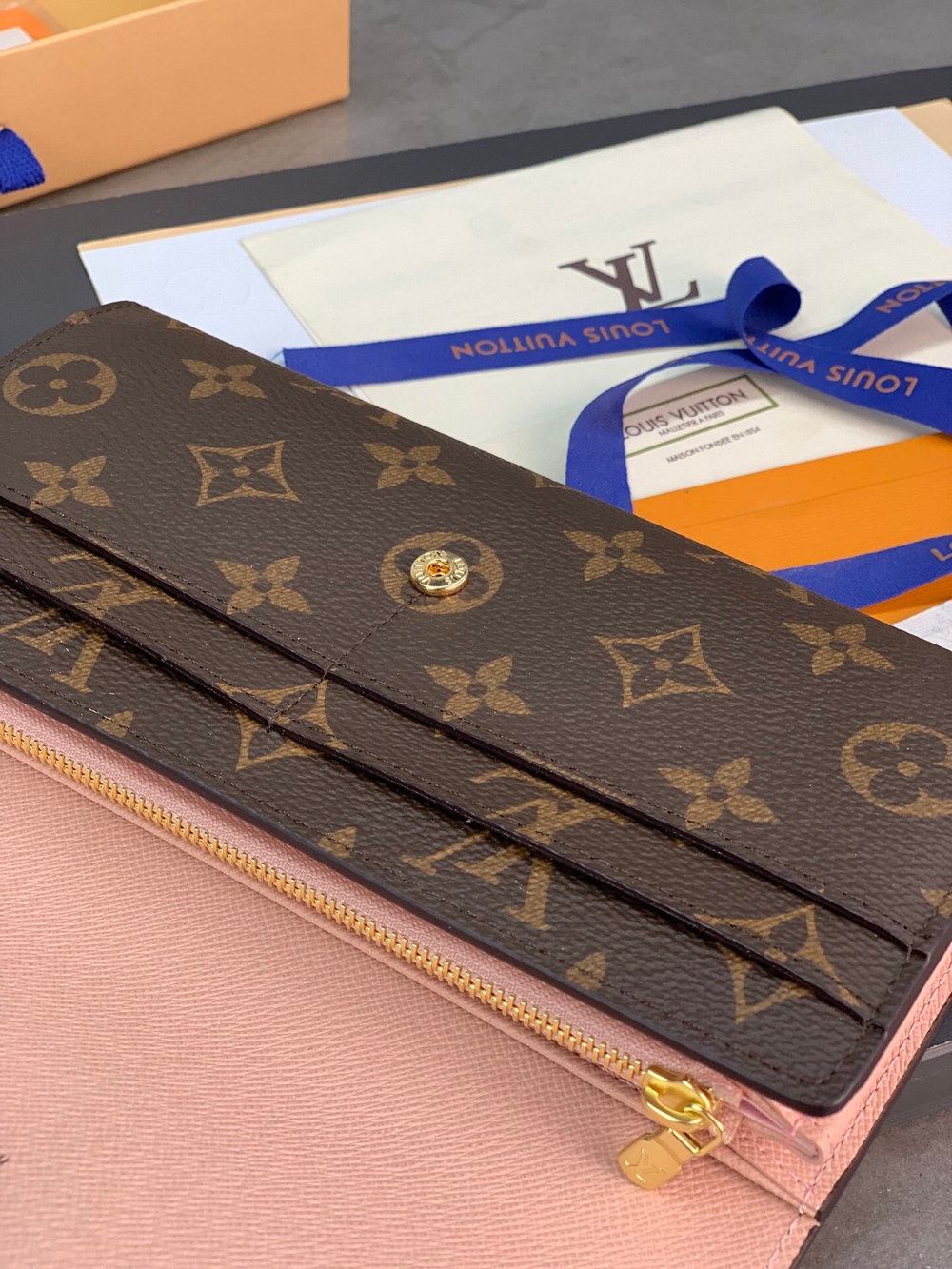 Louis Vuitton Sarah Wallet