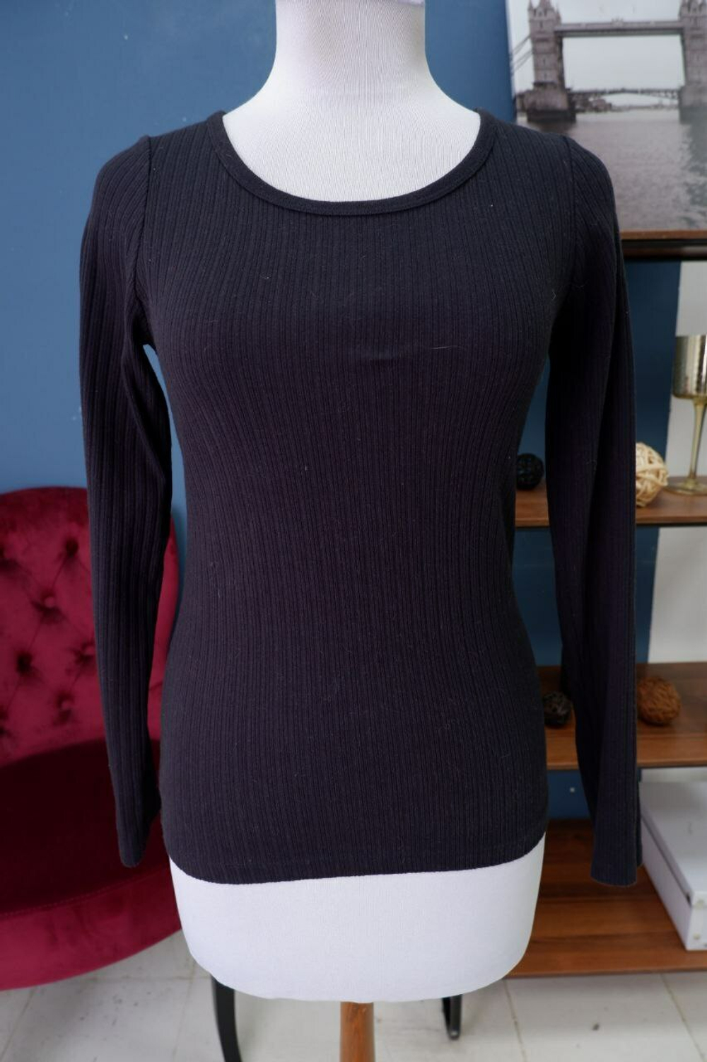 Джемпер Uniqlo базовый 44 размер