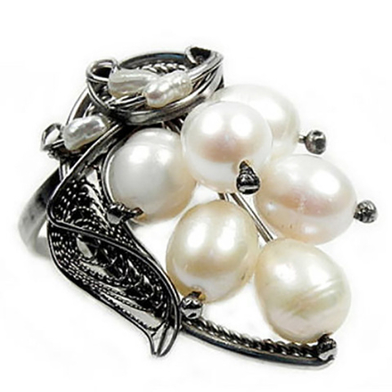 Кольцо "Гроздь" жемчуг белый, скань