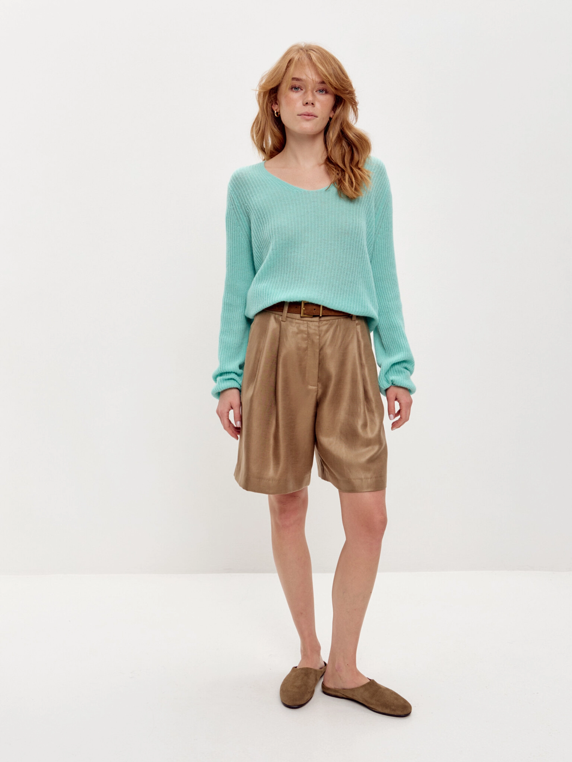 Льняные шорты